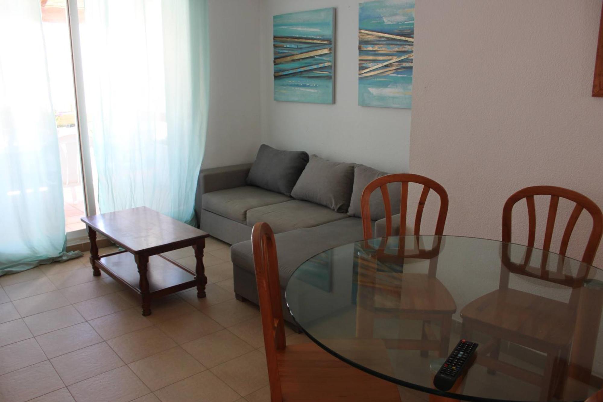 Deltamar Solo Familias Serviplaya Xeraco Oda fotoğraf