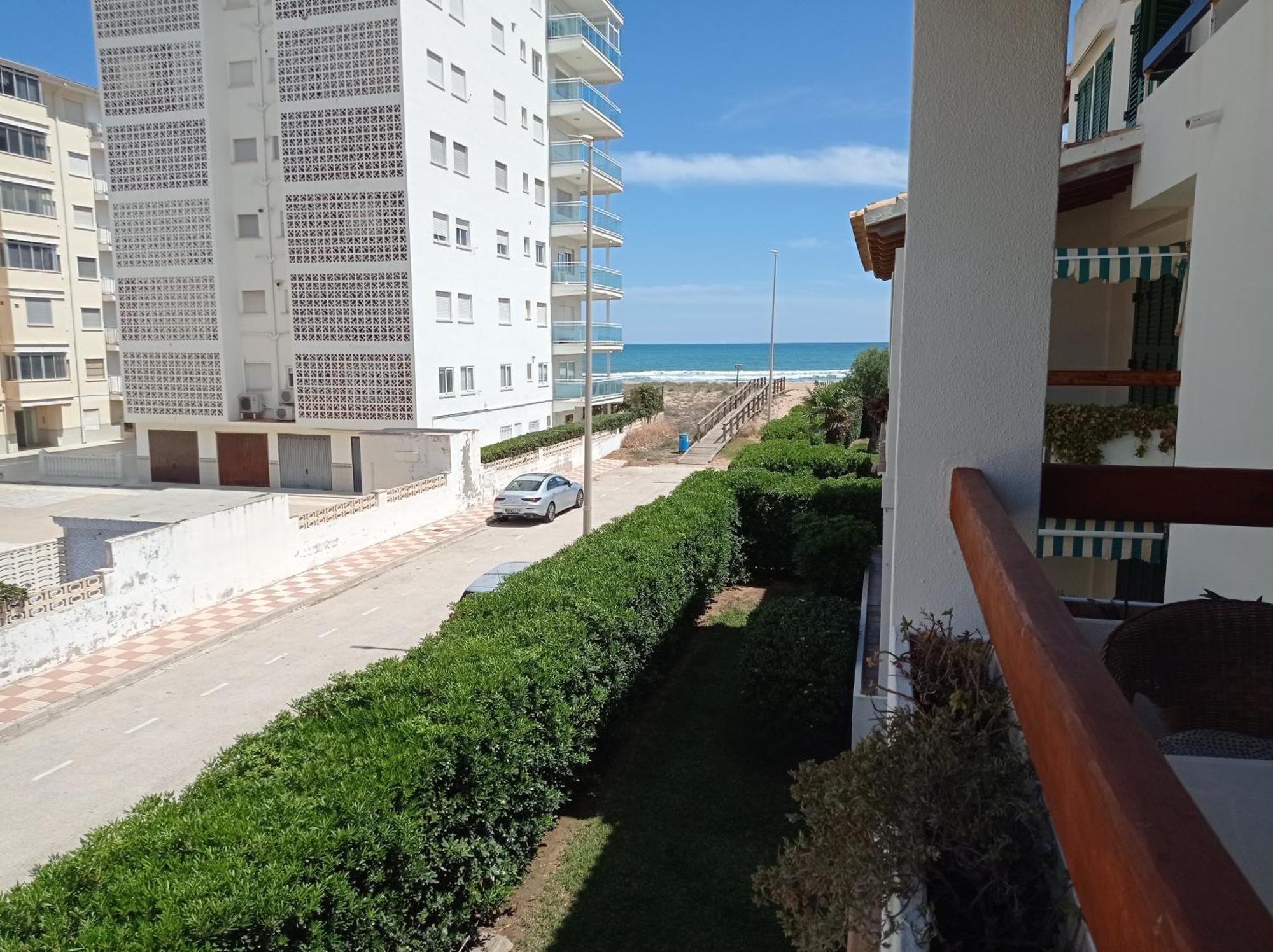 Deltamar Solo Familias Serviplaya Xeraco Oda fotoğraf
